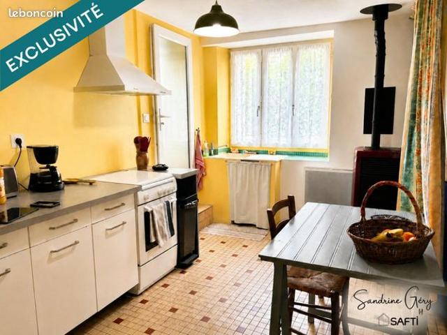 Maison vente à Saint-Saturnin-du-Limet, Mayenne