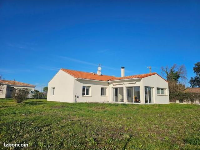 Maison vente à Saintes, Semussac