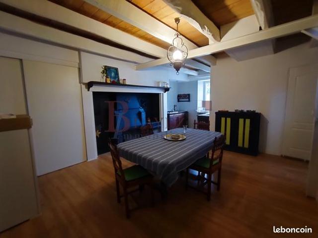 Maison vente à Aubusson, La Courtine