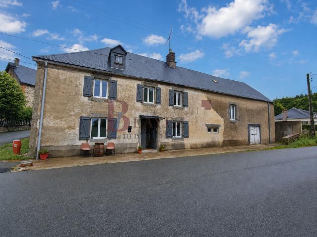 Maison vente à Aubusson, La Courtine