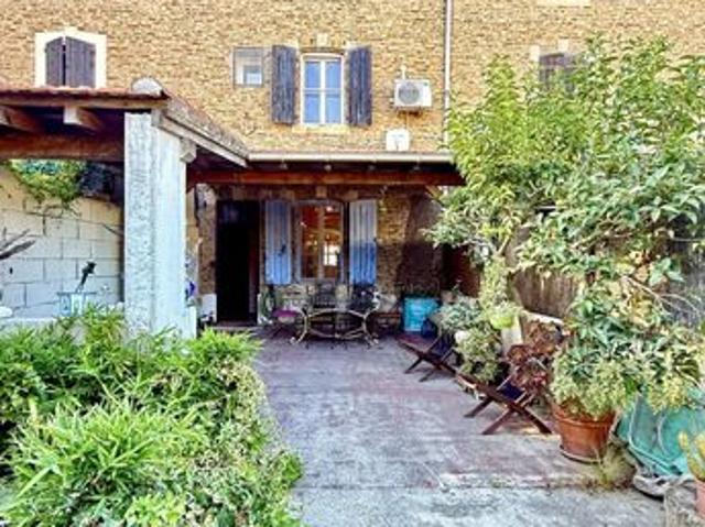 Maison vente à Arles, Bouches-du-Rhône