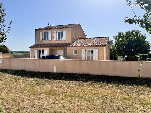 Maison vente à Rochefort, Lussant