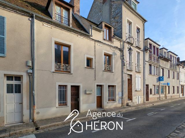 Maison vente à Fontainebleau, Montcourt-fromonville
