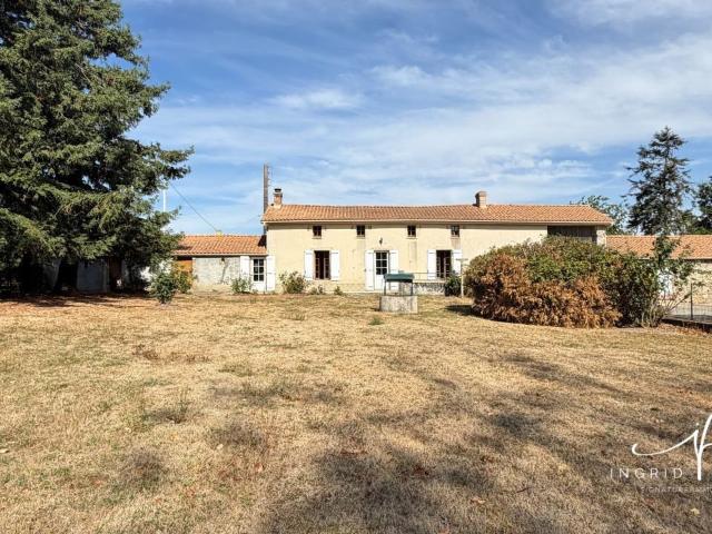 Maison vente à La Brézanchère, Saint-Germain-de-Longue-Chaume