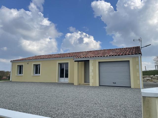 Maison vente à Cognac, Salles-d'angles