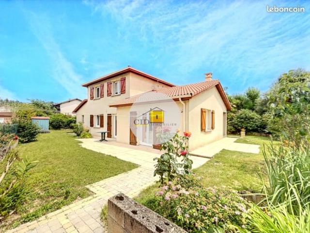 Maison vente à Chassieu, Rhône