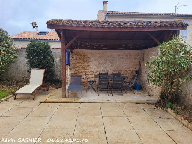 Maison vente à Rochefort, Saint-coutant-le-grand
