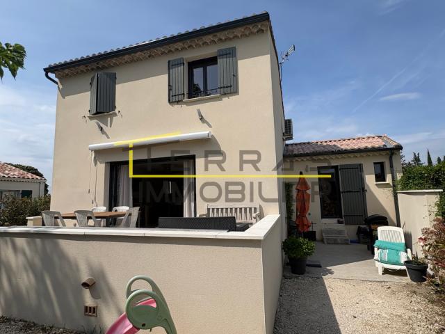 Maison vente à Carpentras, Grillon