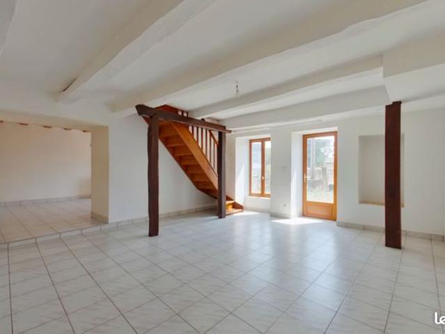Maison vente à Poitiers, Ayron