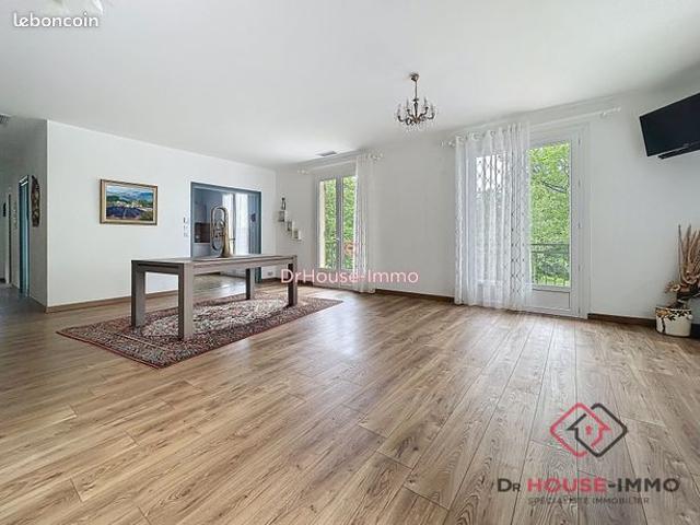 Maison vente à Nontron, Saint-pardoux-la-rivière