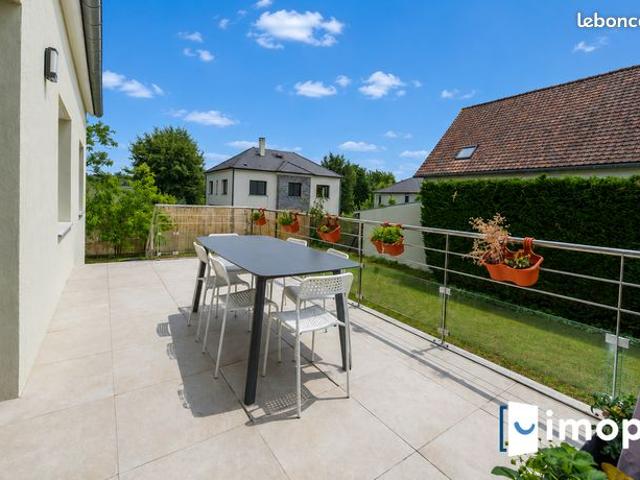 Maison vente à Saint-Germain-en-Laye, L'etang-la-ville