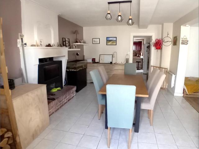 Maison vente à Saintes, Pisany