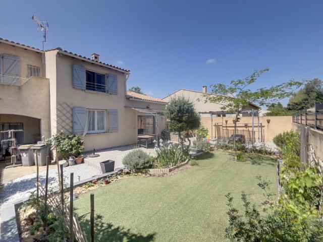 Maison vente à Béziers, Montagnac