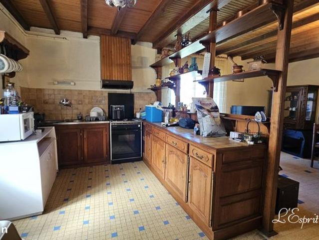 Maison vente à Castres, Giroussens