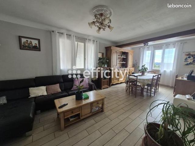 Maison vente à Rochechouart, Saint-brice-sur-vienne