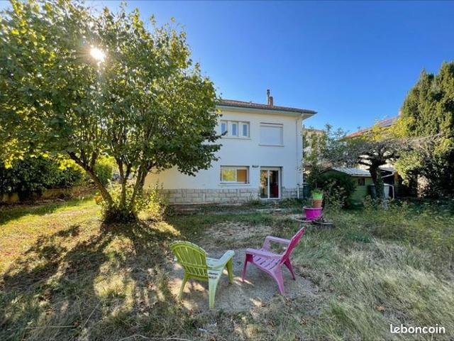 Maison vente à Bourg-en-Bresse, Bourg-en-bresse