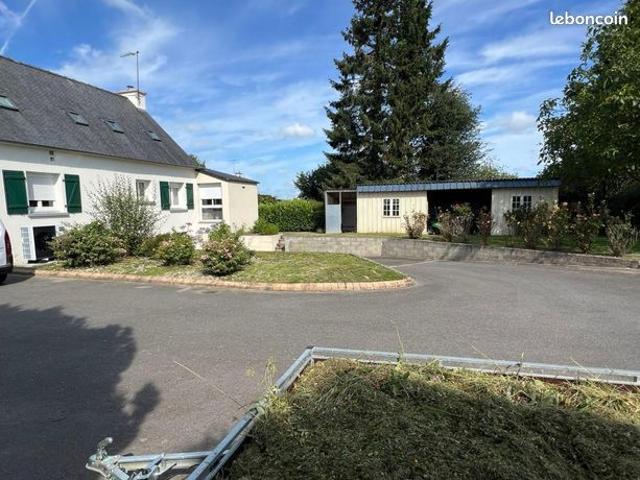Maison vente à Guingamp, Bretagne