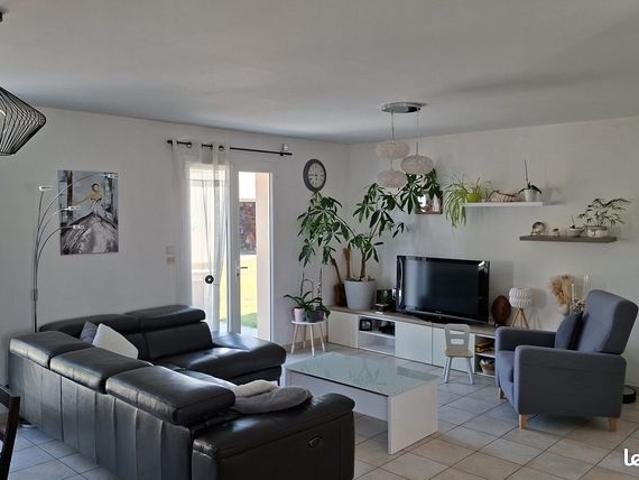 Maison vente à Saintes, Beurlay