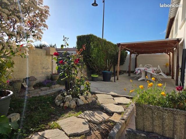 Maison vente à Rochefort, Cabariot