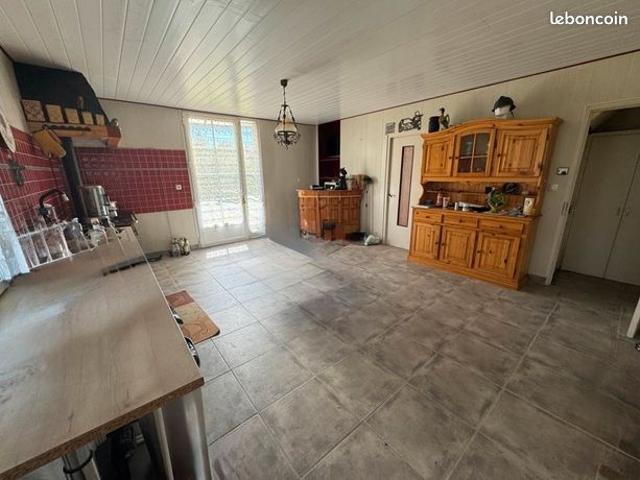 Maison vente à Largentière, Payzac