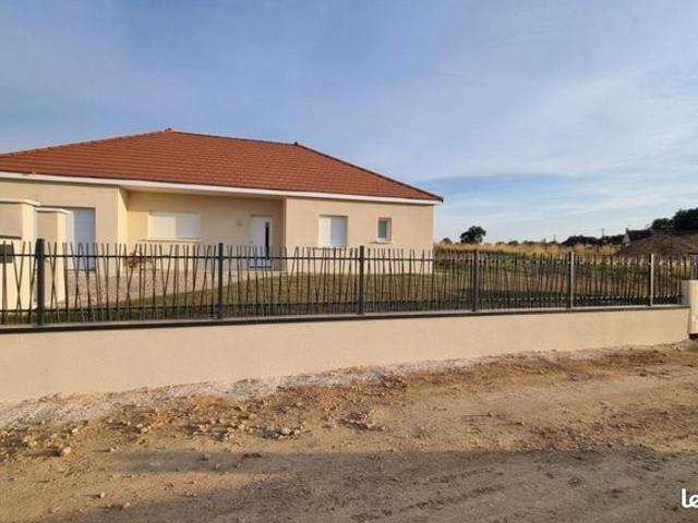 Maison vente à Ussel, Saint-rémy