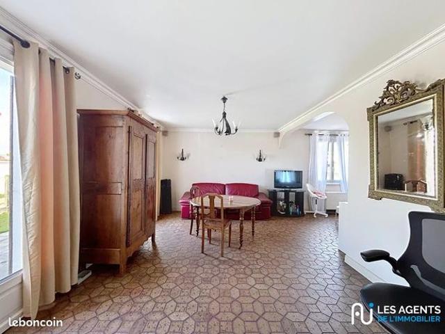 Maison vente à Orléans, Saran