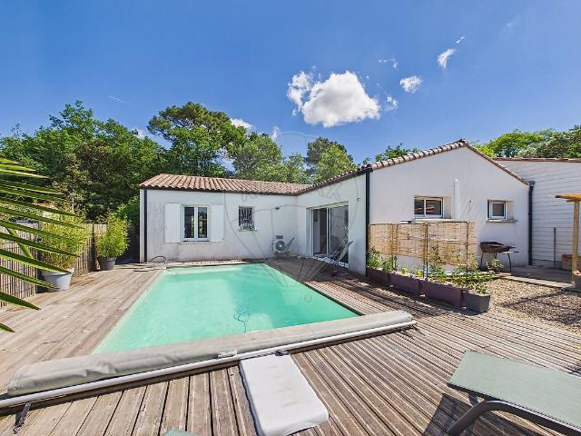 Maison vente à Rochefort, Etaules
