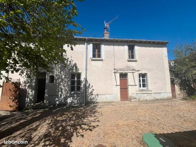 Maison vente à Loches, La Guerche