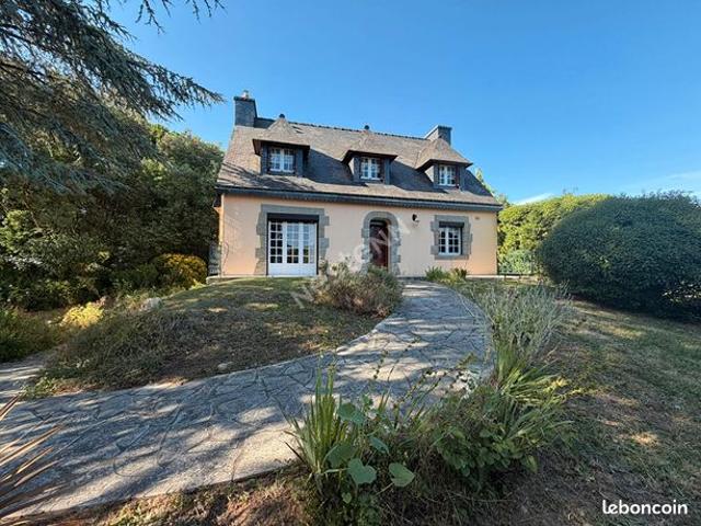Maison vente à Pontivy, Bretagne