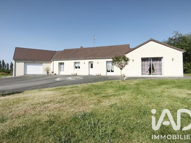 Maison vente à Laval, Châlons-du-maine