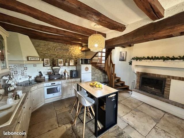 Maison vente à Ussel, Saint-rémy