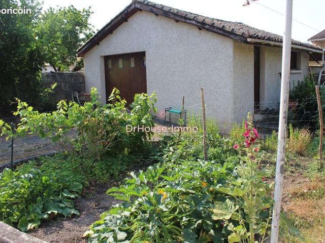 Maison vente à Angoulême, Aignes-et-puypéroux