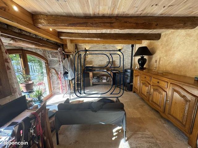 Maison vente à Ambert, Medeyrolles