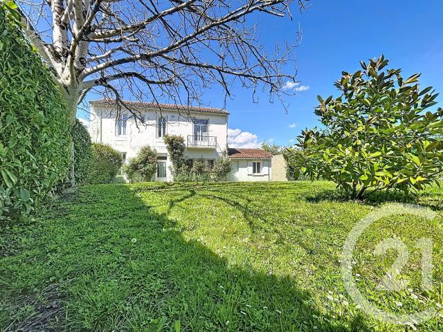 Maison vente à Angoulême, Aignes-et-puypéroux
