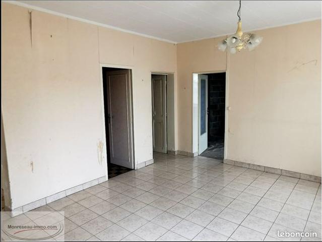 Maison vente à Vouziers, Monthois