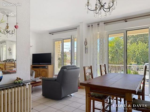 Maison vente à Saintes