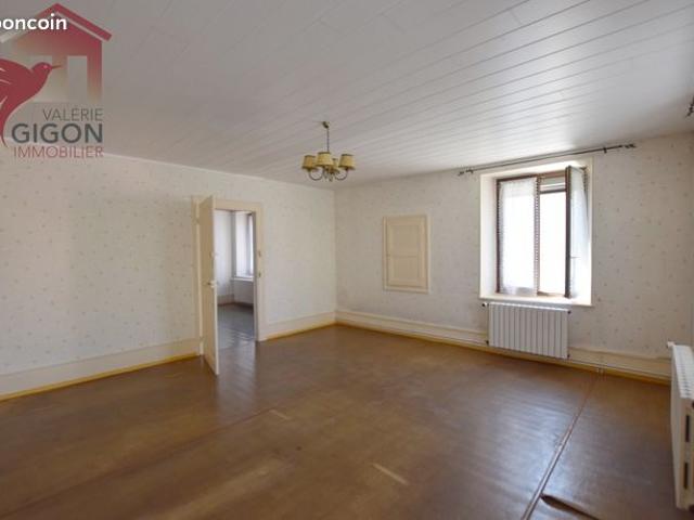 Maison vente à Montbéliard, Nommay
