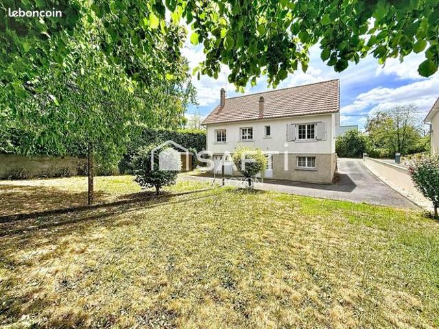 Maison vente à Bressuire, Nouvelle-Aquitaine