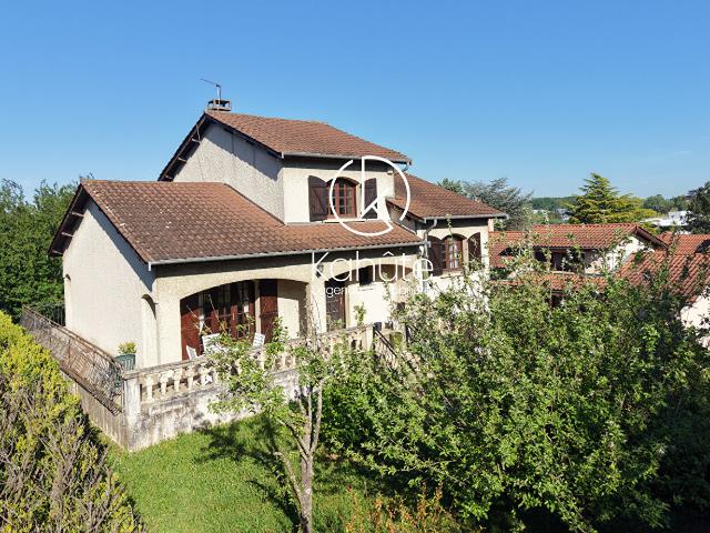 Maison vente à Métropole de Lyon, Auvergne-Rhône-Alpes