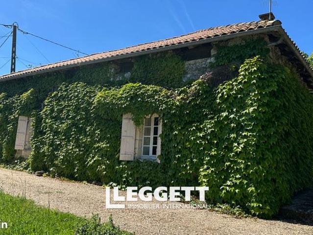 Maison vente à Nontron, Bourdeilles