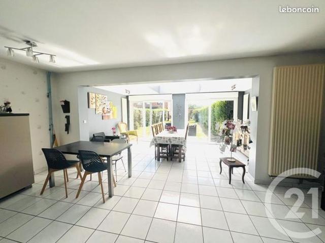 Maison vente à Lille, Hallennes-lez-haubourdin