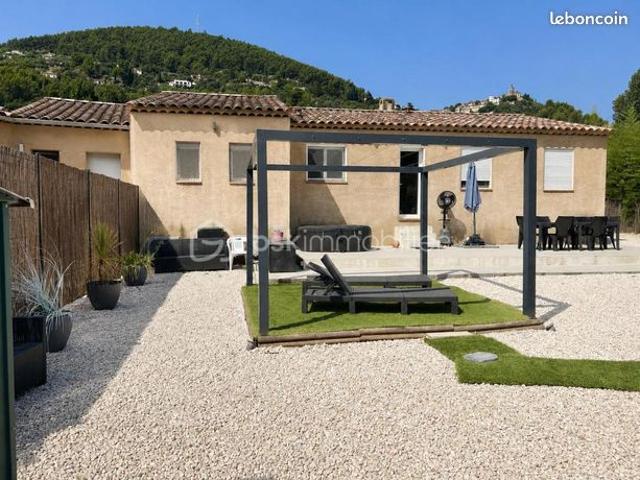 Maison vente à Arrondissement de Toulon, Solliès-pont