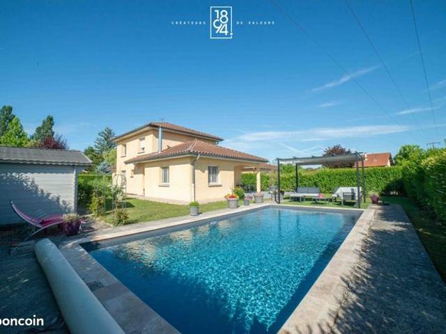 Maison vente à Bourg-en-Bresse, Montagnat