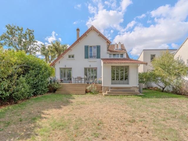 Maison vente à Saint-Germain-en-Laye, Le Vésinet