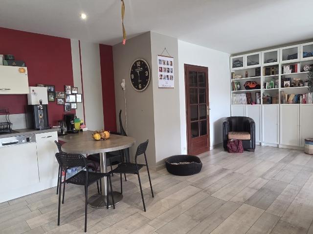 Maison vente à Monbault, Nuaillé