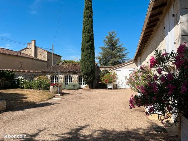 Maison vente à Poitiers, Yversay