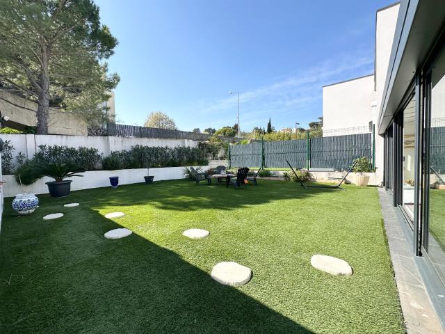Maison vente à Marseille, Carnoux-en-provence