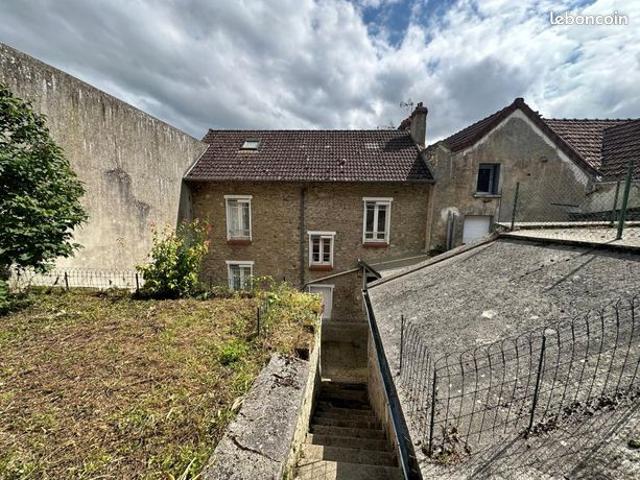 Maison vente à Mont-saint-père