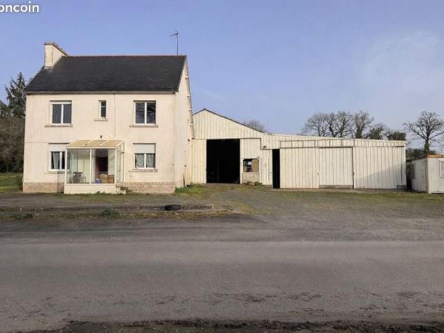 Maison vente à Guingamp, Bretagne