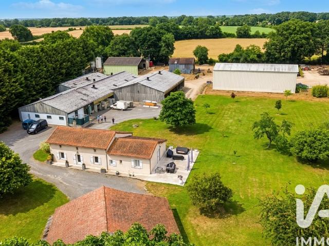 Maison vente à Parthenay, Vasles